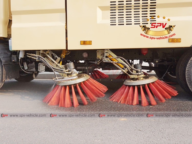 Sweeping Truck ISUZU - Detail